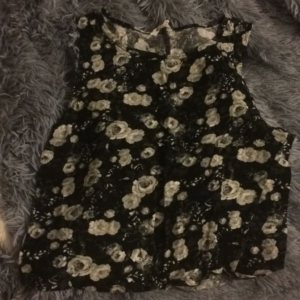 Floral tank top